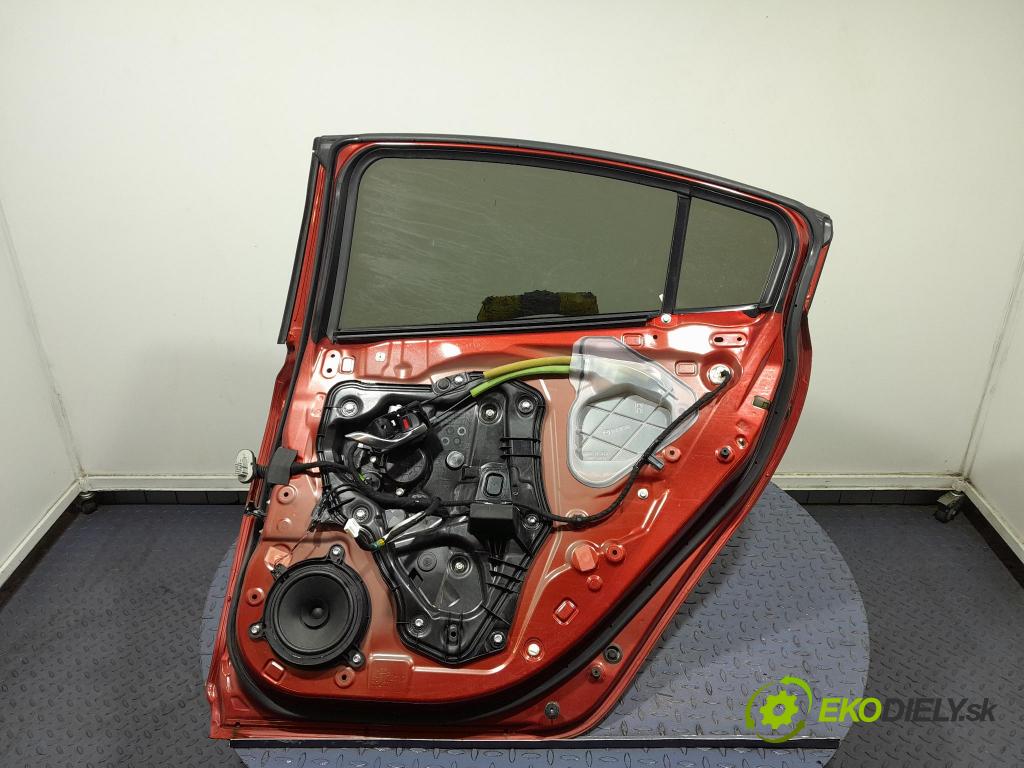 Mazda 6 2016 dvere zad pravé 