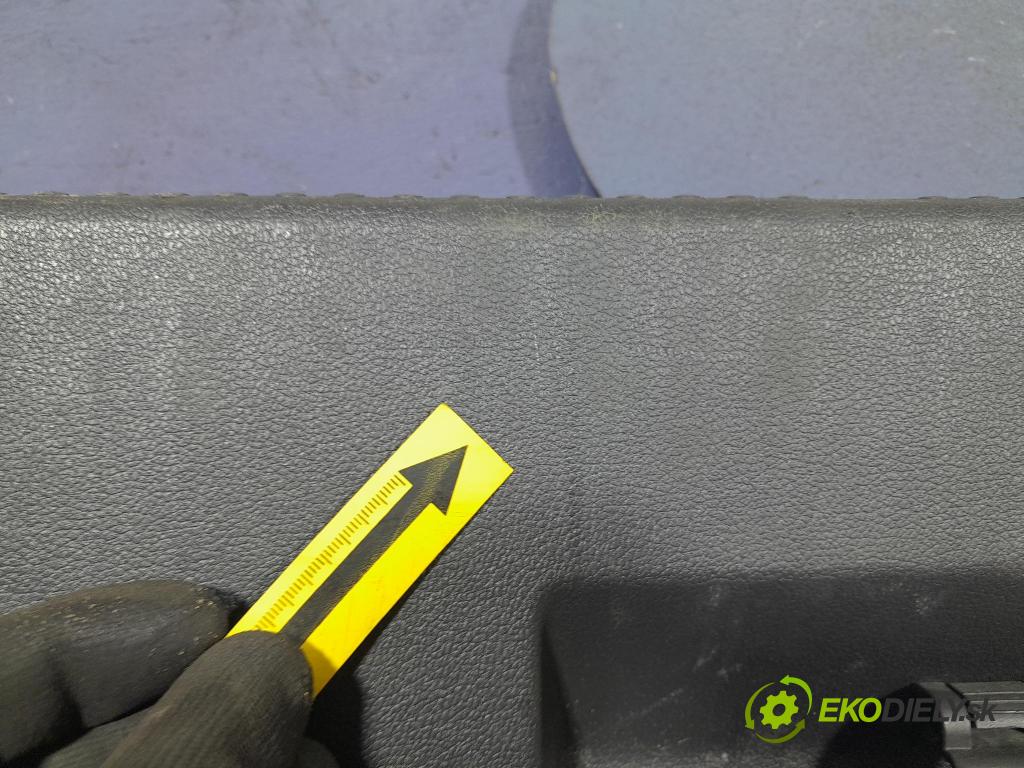 Skoda Superb 2019 kryt Plast: Interiéry: 3V5863485