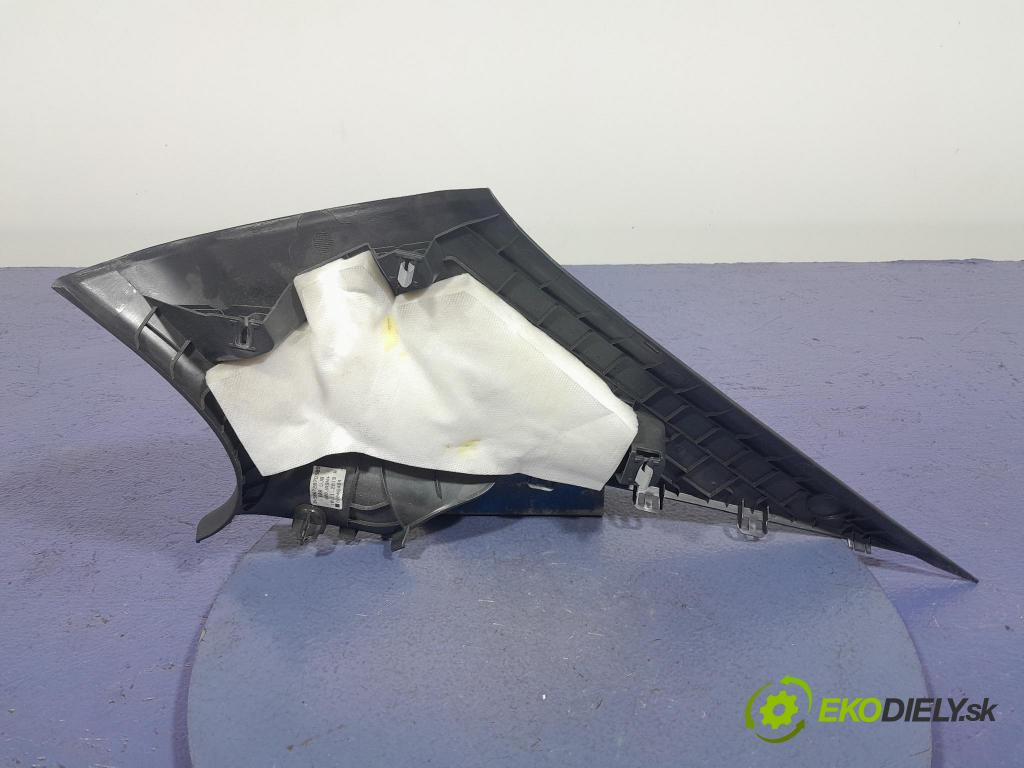 Skoda Superb 2019 kryt Plast: Interiéry: 3V5867287