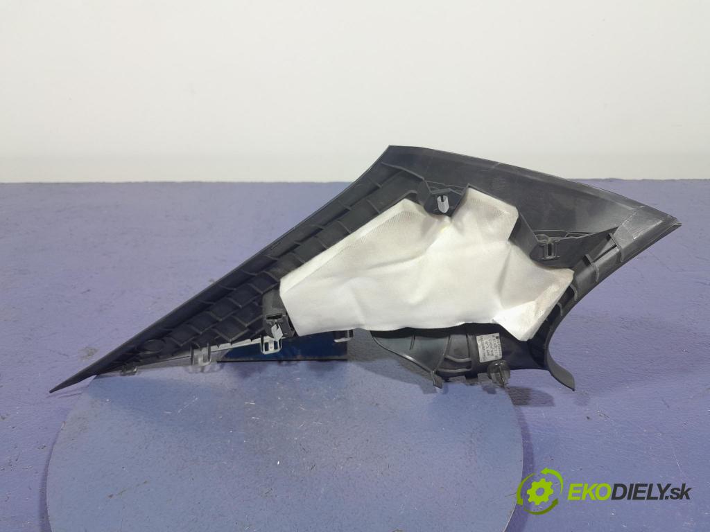 Skoda Superb 2019 kryt Plast: Interiéry: 3V5867288