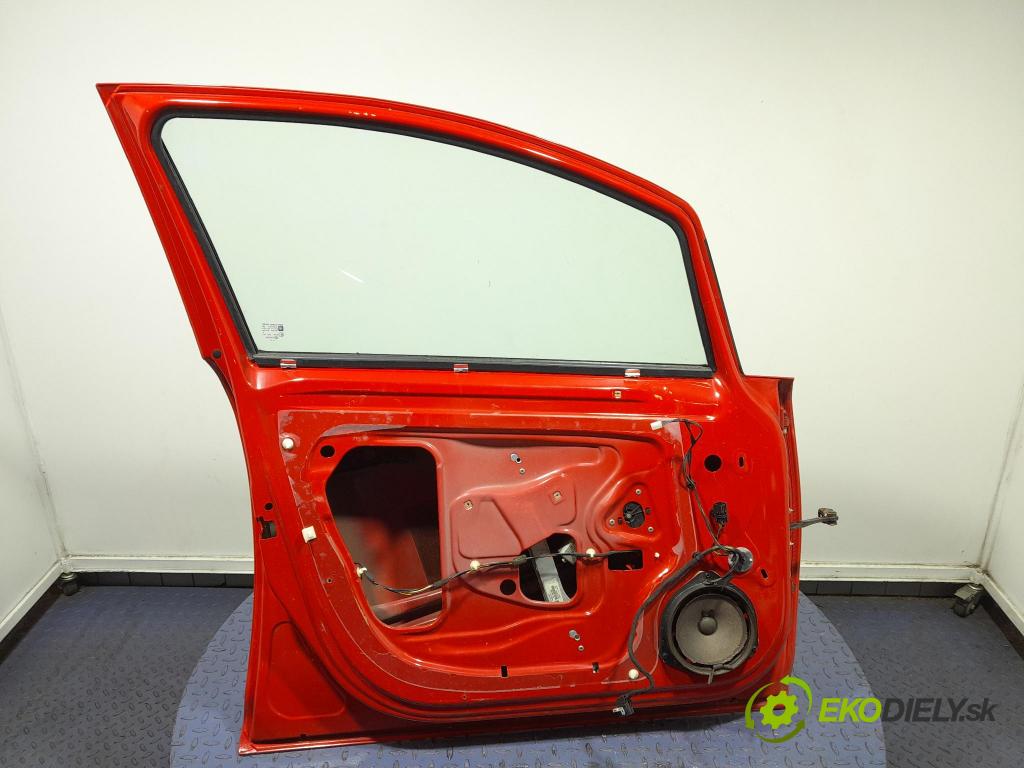 Opel Corsa 2010 dvere Predné Vľavo: 