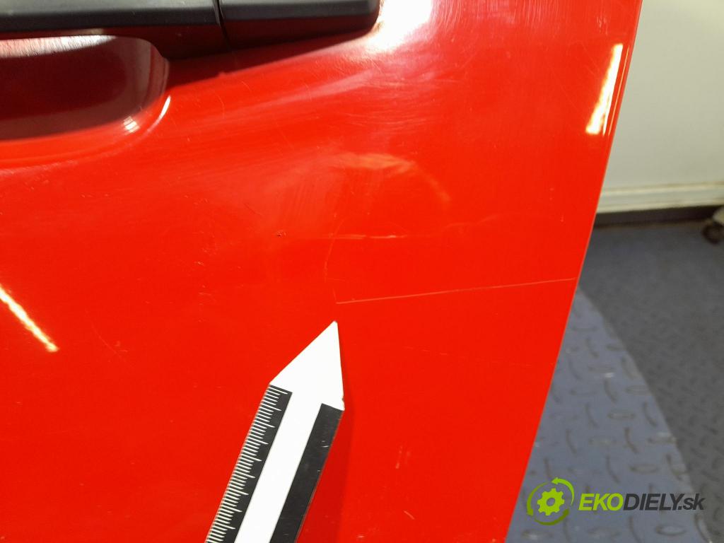 Opel Corsa 2010 dvere zad Vľavo: