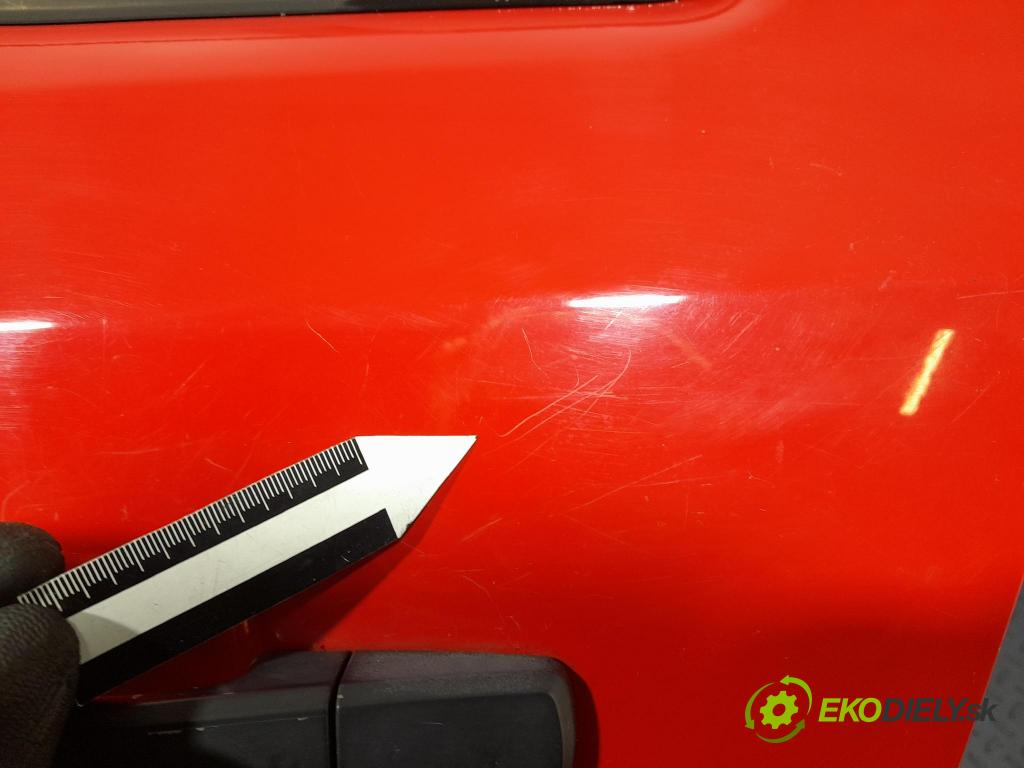 Opel Corsa 2010 dvere zad Vľavo: