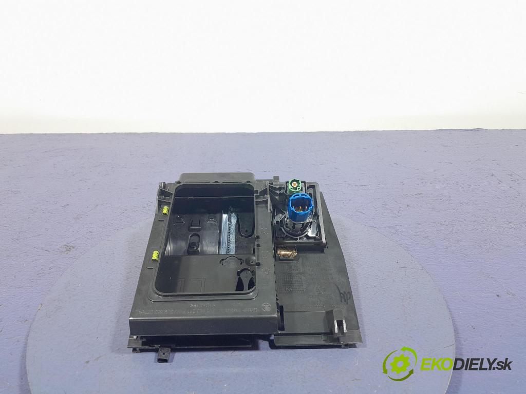 Skoda Superb 2019 kastlík 3V1863071F