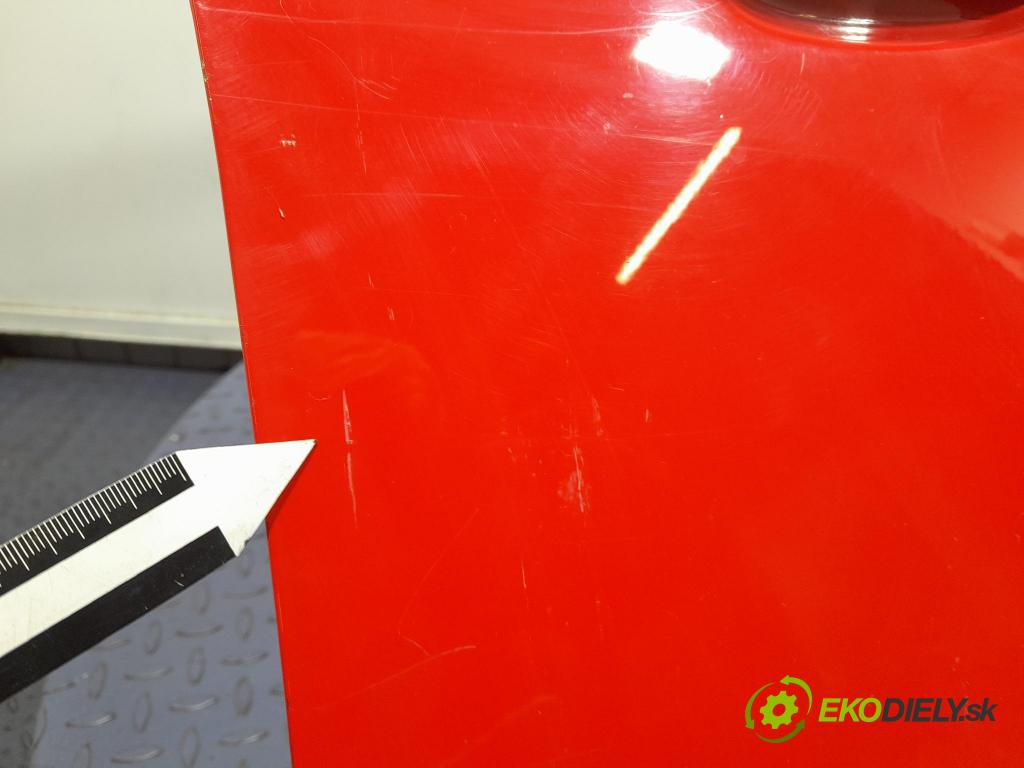 Opel Corsa 2010 dvere Predné pravé