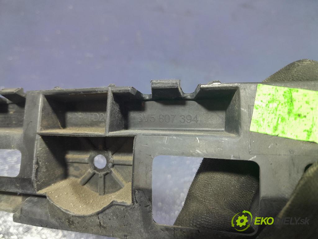 Skoda Superb 2019 Upevnenie: narazník 3V5807863