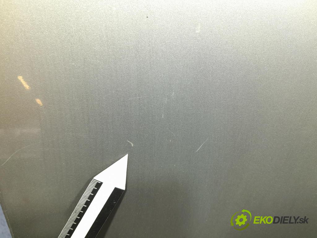 Honda Accord 2010 dveře Zad: Vlevo, odjet: