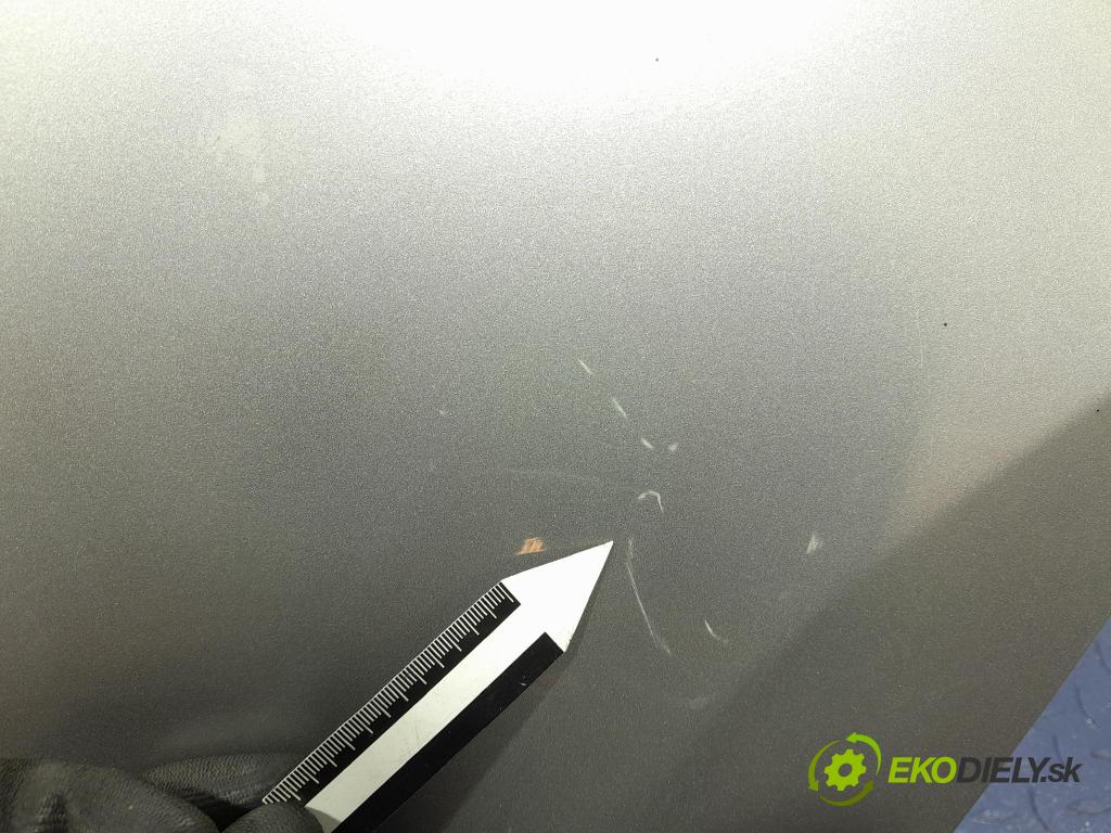 Honda Accord 2010 dveře Zad: Vlevo, odjet: