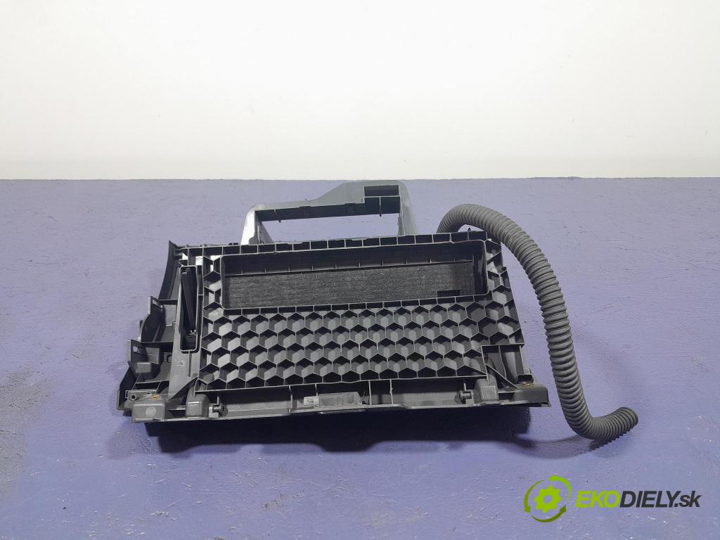 Skoda Superb 2019 kastlík 3V1857097AQ