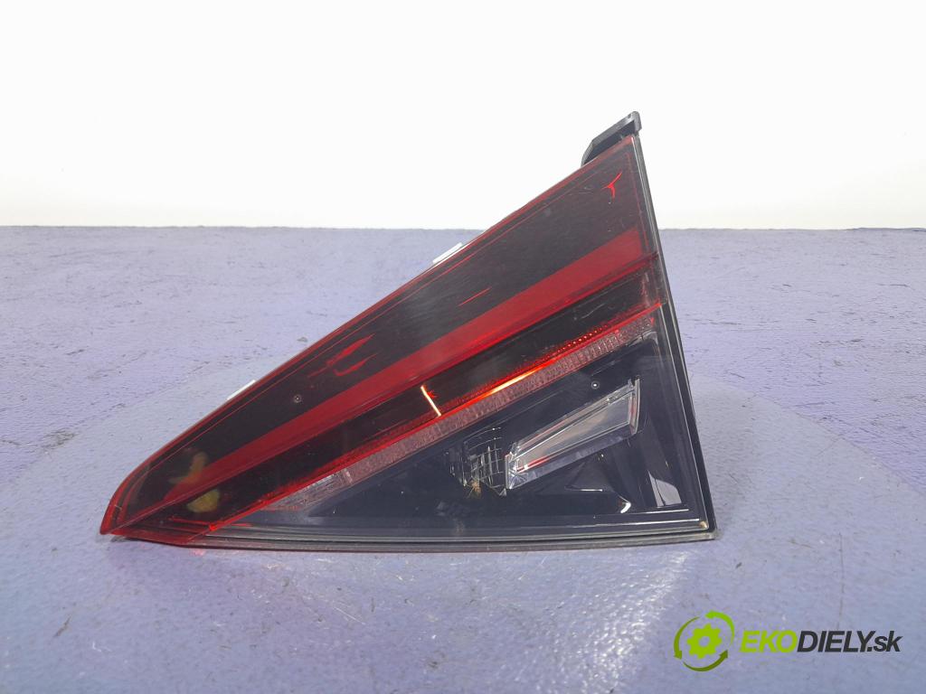 Skoda Superb 2019 svetlo / reflektor zad Prava: Vnútri: 3V5945308G