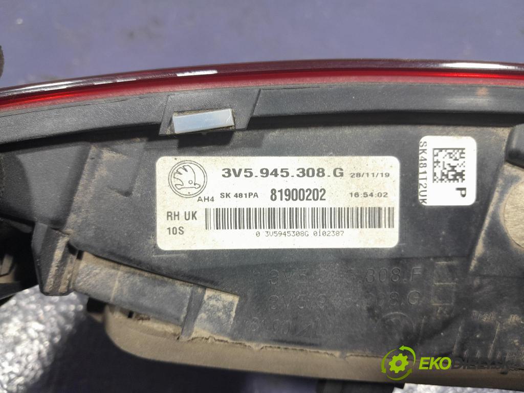 Skoda Superb 2019 svetlo / reflektor zad Prava: Vnútri: 3V5945308G