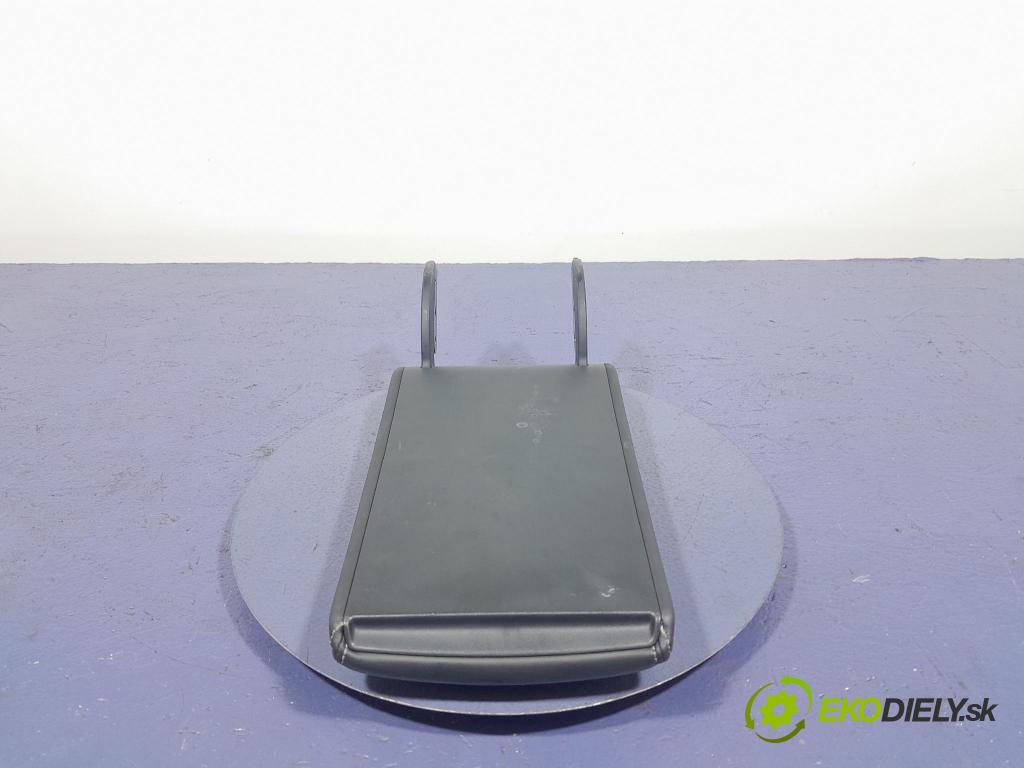 Skoda Superb 2019 operadlo 