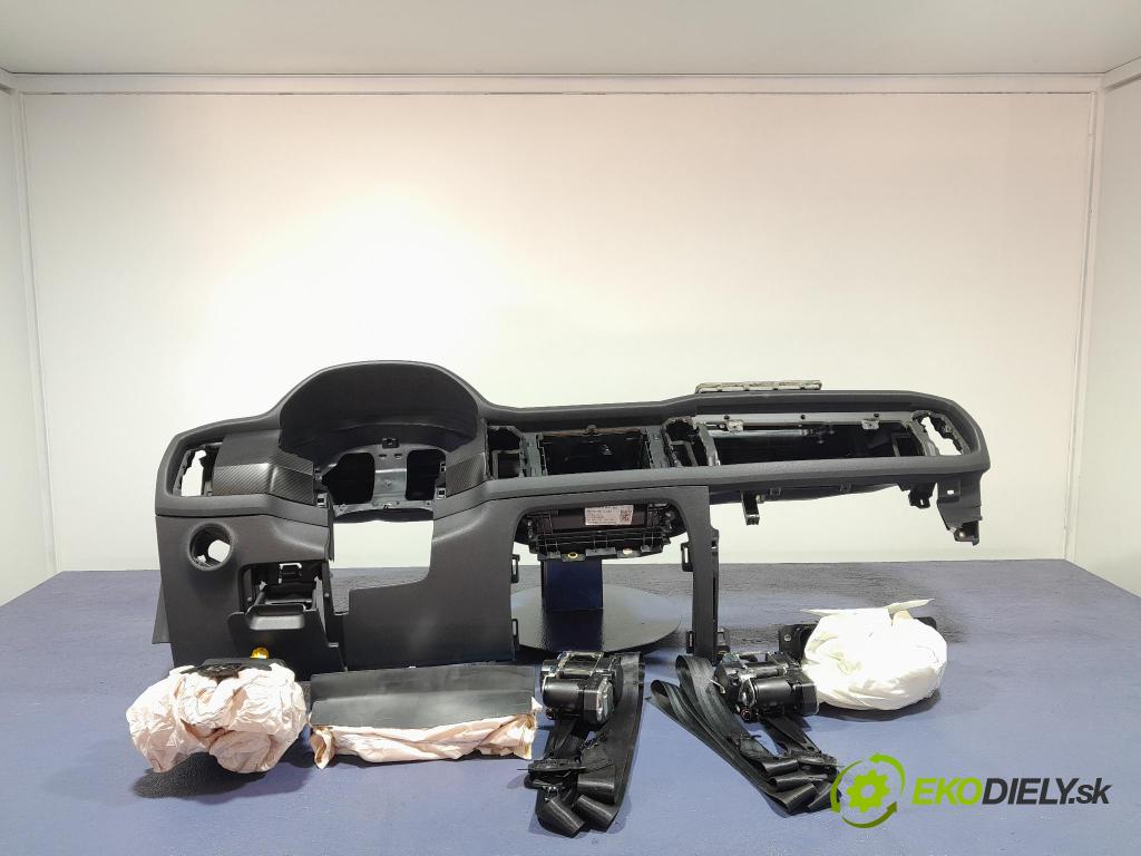 Skoda Kodiaq 2020 kokpit,pristrojová doska