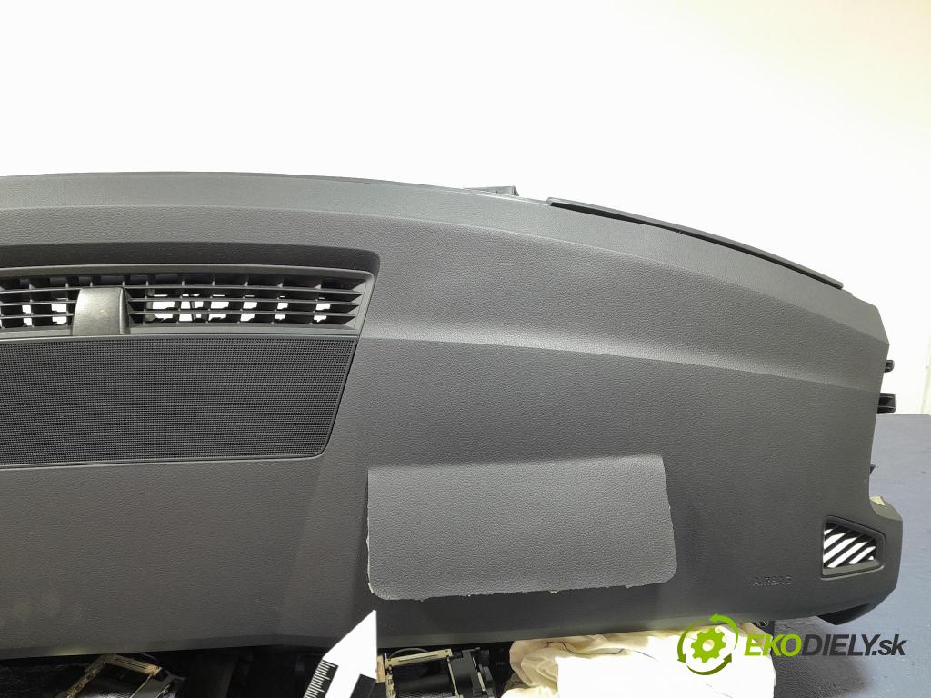 Skoda Kodiaq 2020 kokpit,pristrojová doska
