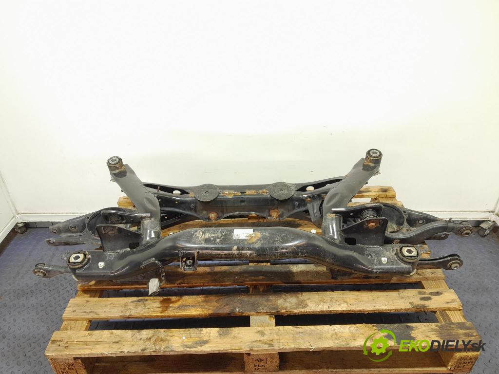 Skoda Superb 2019 výstuha Pozastavenia: zad 5Q0505235M