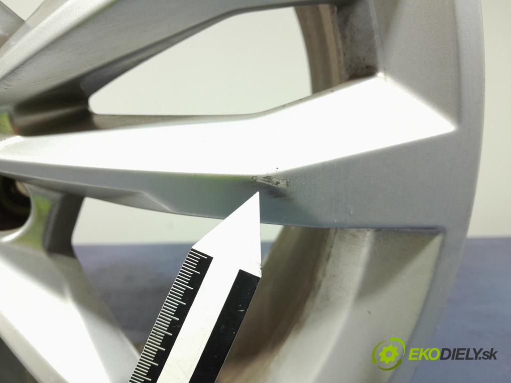 Audi Q7 2018 Ráfky Hlinikové: 4M0601025C