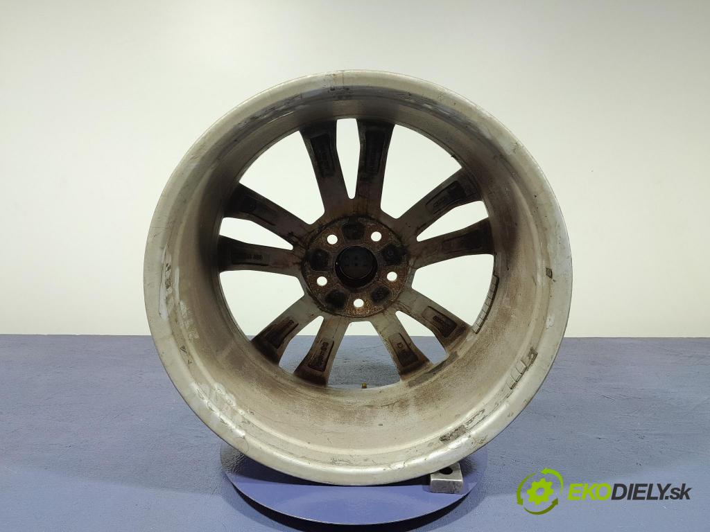 Audi Q7 2018 Ráfky Hlinikové: 4M0601025C