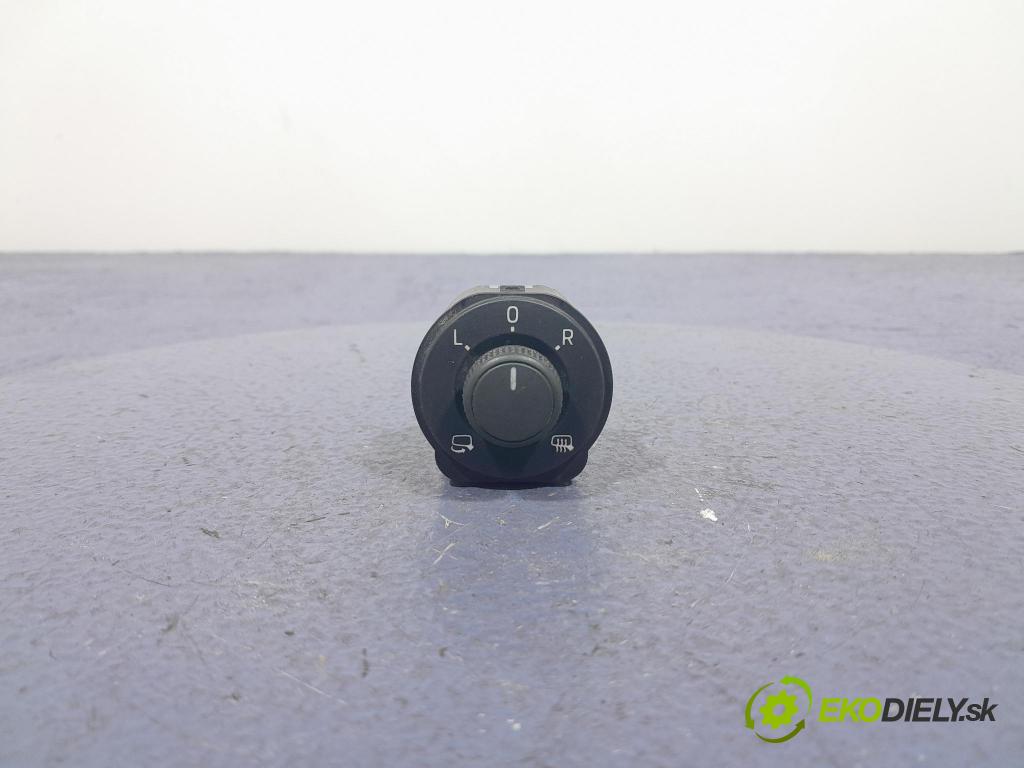 Skoda Superb 2019 prepínač Zrkadlo: 3V0959565C