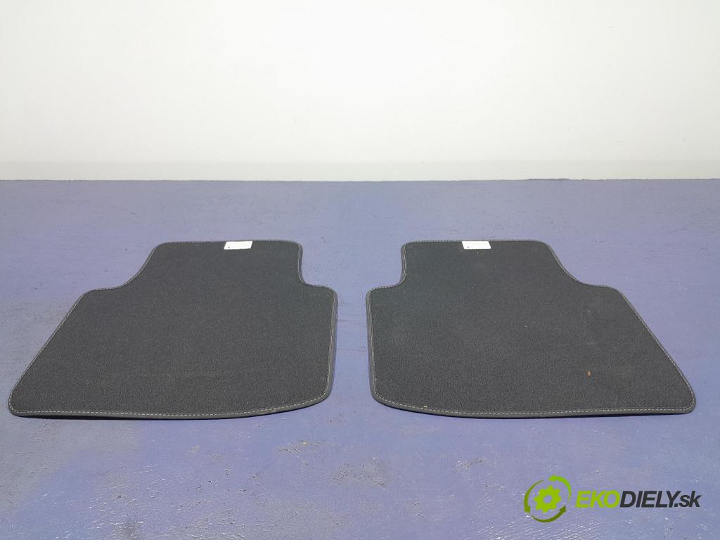 Skoda Superb 2019 koberec do auta 3V1863011