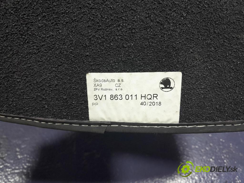 Skoda Superb 2019 koberec do auta 3V1863011