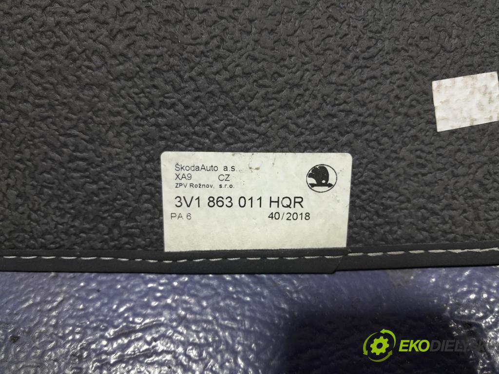 Skoda Superb 2019 koberec do auta 3V1863011