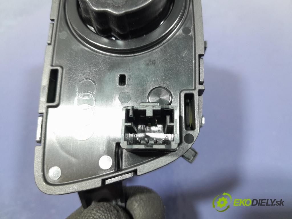 Audi Q7 2018 prepínač svetiel 4M0941531AG