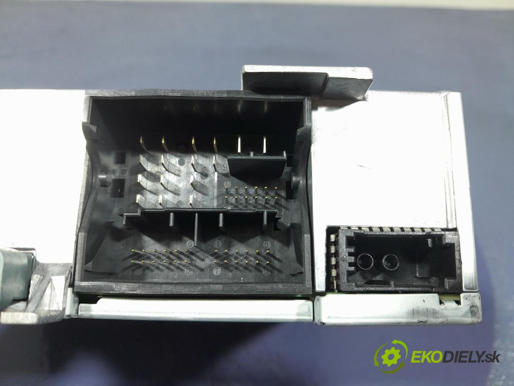 Audi Q7 2018 Radio I Navigace: 4M1035044B