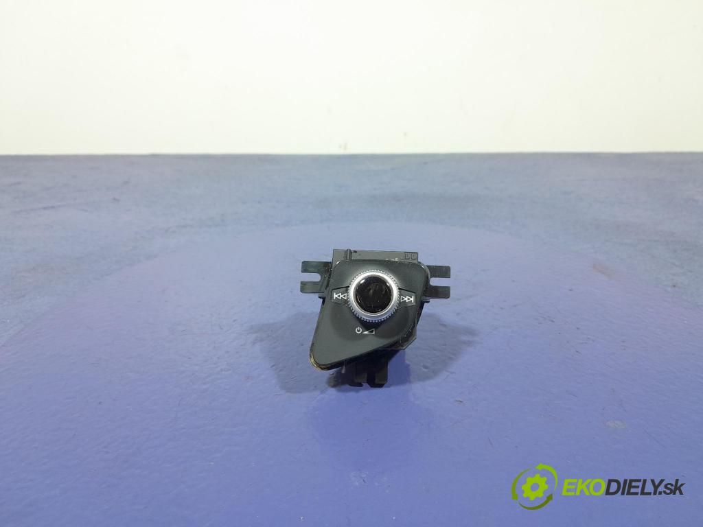 Audi Q7 2018 Přepínač Radio Navigace 4M1919616B