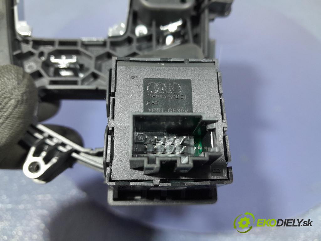 Audi Q7 2018 kryt Plast: Interiéry: 4M1713111F