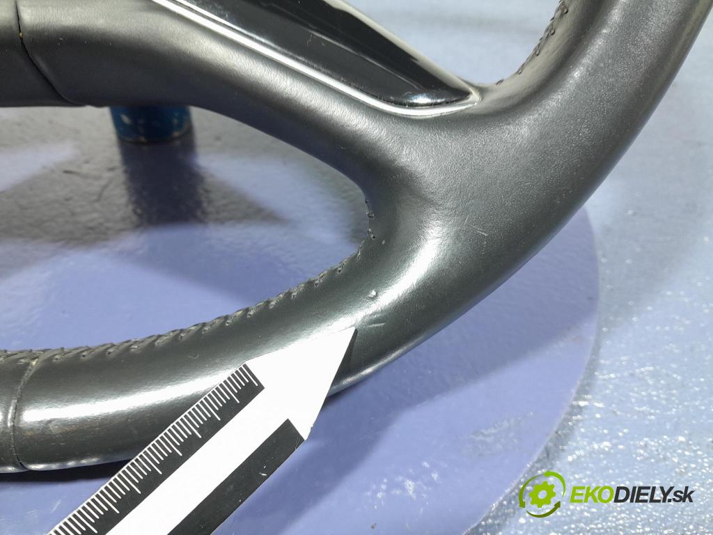 Audi Q7 2018 volant 4M0419699