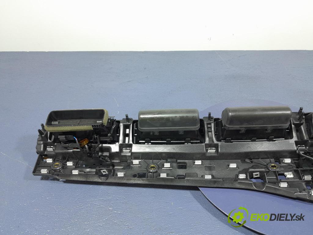 Audi Q7 2018 Mřížky Proud vzduchu Vzduch: 4M1820902AM