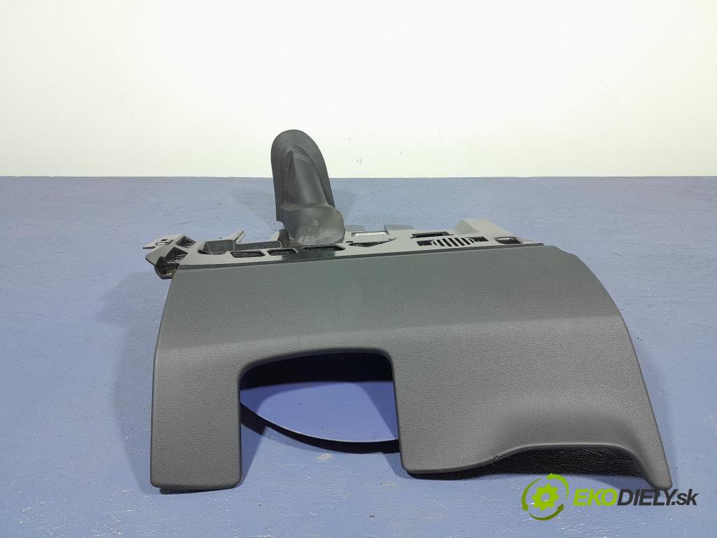 Audi Q7 2018 kryt Plast: Interiéry: 4M1863075C