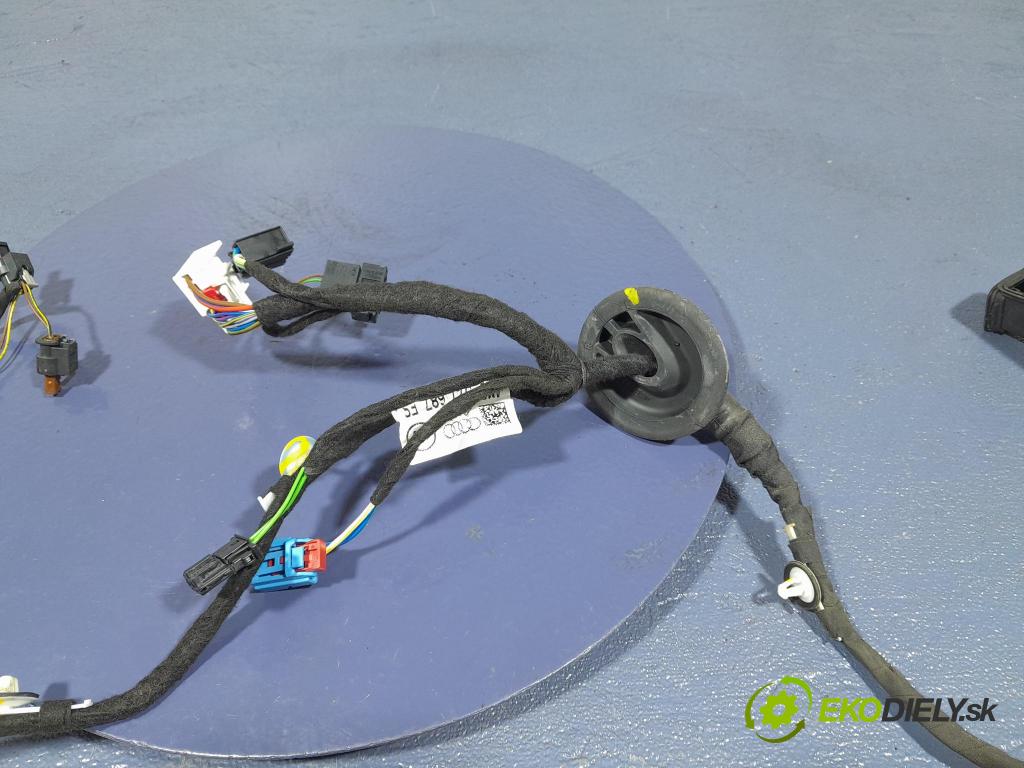 Audi Q7 2018 instalace Elektrický: 4M0971687FS