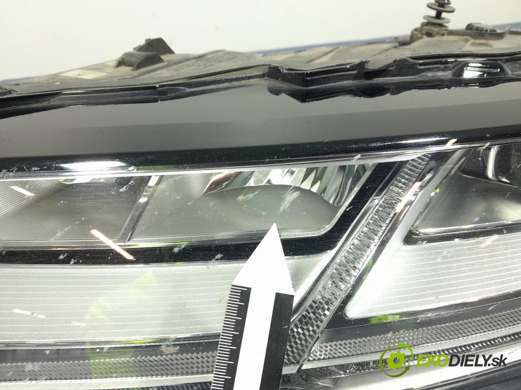 Audi Q7 2018 světlo Levý: 4M0941033