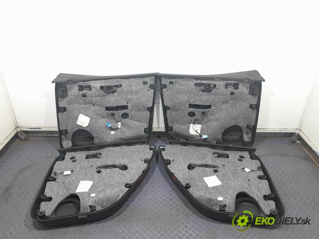 Audi Q7 2018 sedačke: Soubor. 