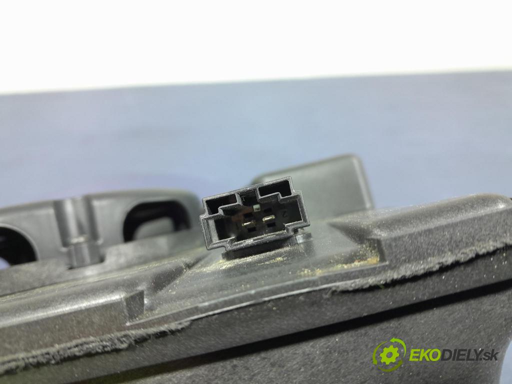 Audi Q7 2018 Mluvčí: / Subwoofer: 4M0035621