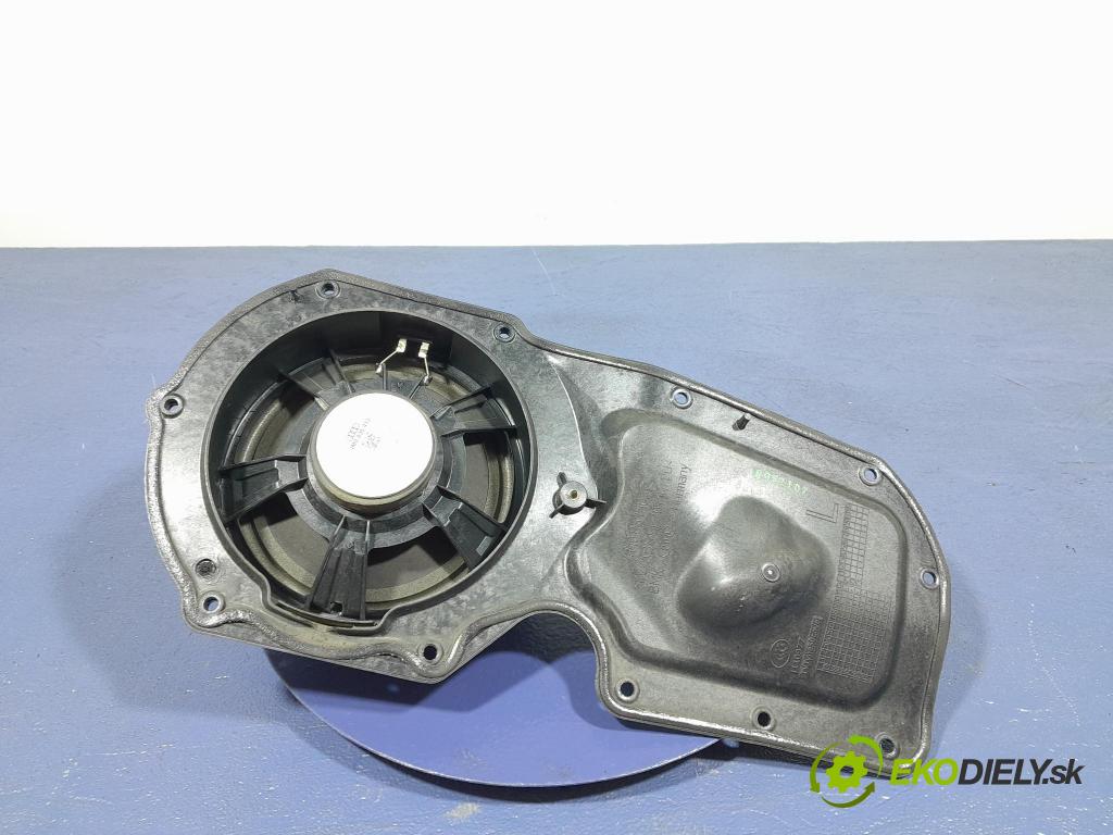 Audi Q7 2018 Mluvčí: / Subwoofer: 4M0035415