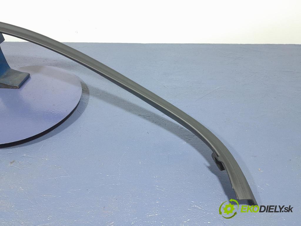 Audi Q7 2018 lišta Dekoratívne: 4M0867587