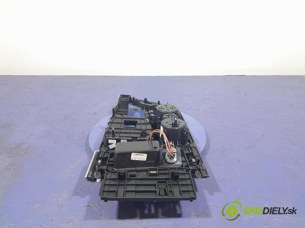 Audi Q7 2018 kastlík