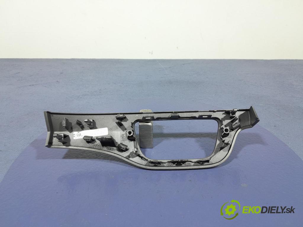 Audi Q7 2018 lišta Dekoratívne: 4M1853189M