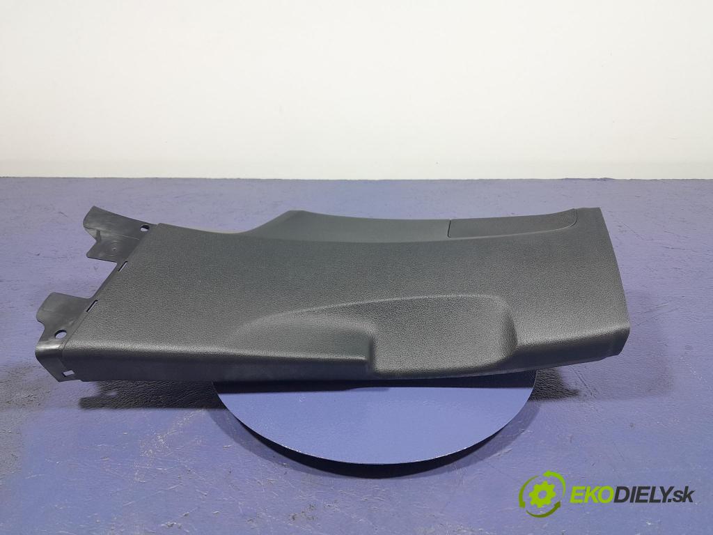 Audi Q7 2018 kryt Plast: Interiéry: 4M0867239F