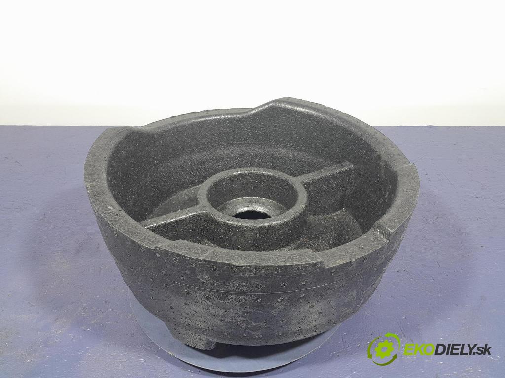 Audi Q7 2018 koš kola: Náhradní 4M0012109C