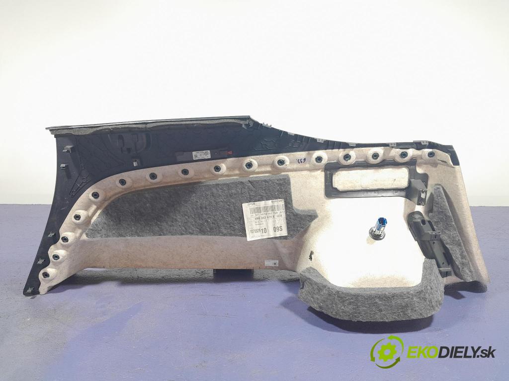 Audi Q7 2018 Tapacír: kufr 4M0863879B