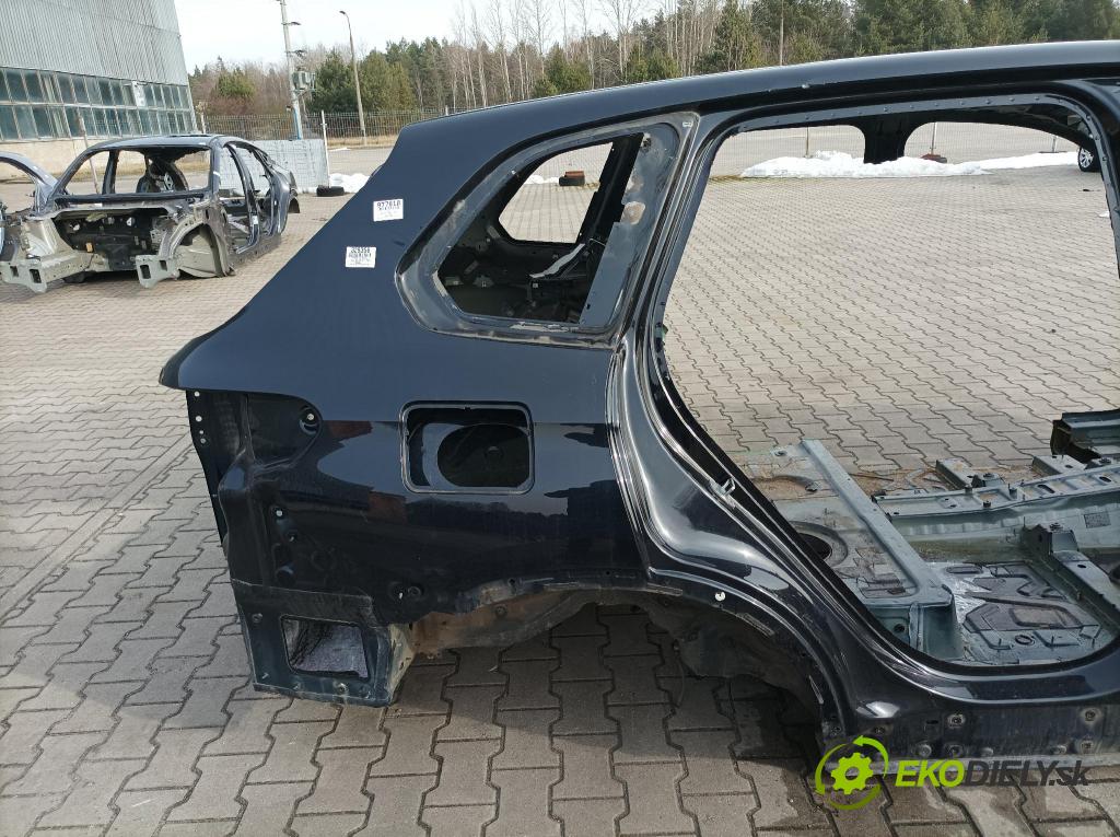 Bmw X5 0 blatník zad v pravo: