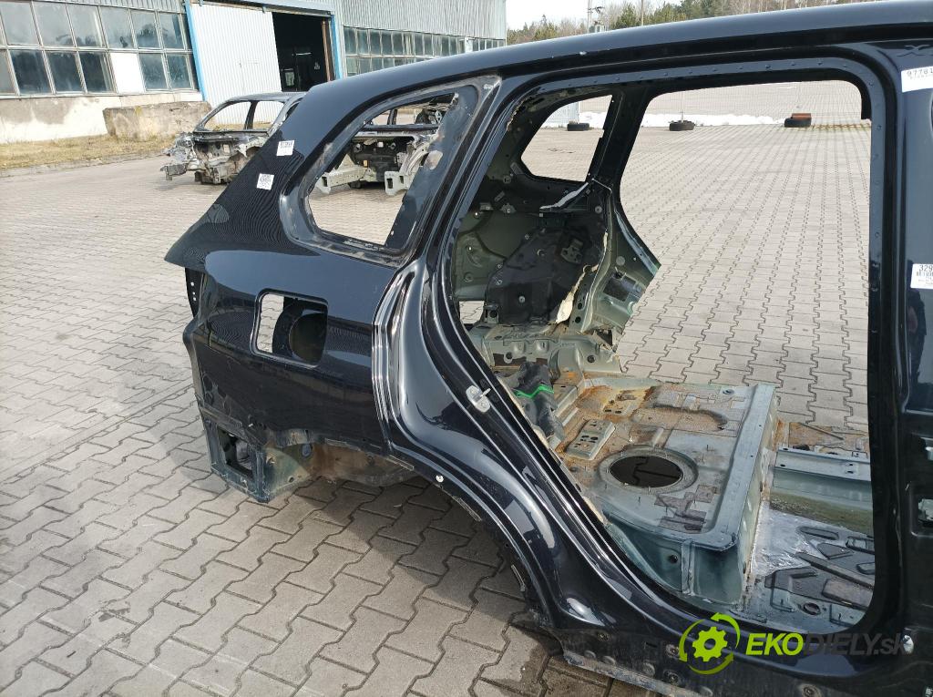 Bmw X5 0 blatník zad v pravo: