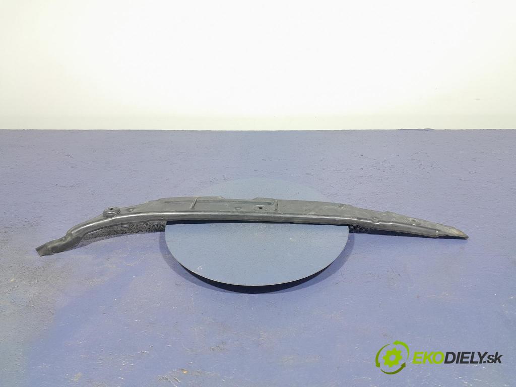 Audi Q7 2018 zvuková izolace 4M8821111