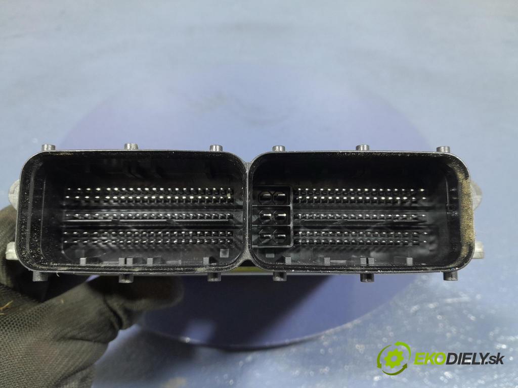 Skoda Kodiaq 2020 řídící jednotka Motor: 03N907309