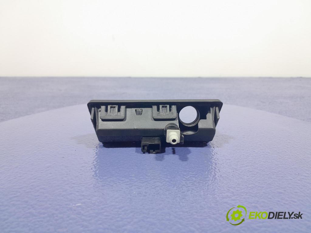 Skoda Kodiaq 2020 klika Klapky: Zadní: 8W8827566C