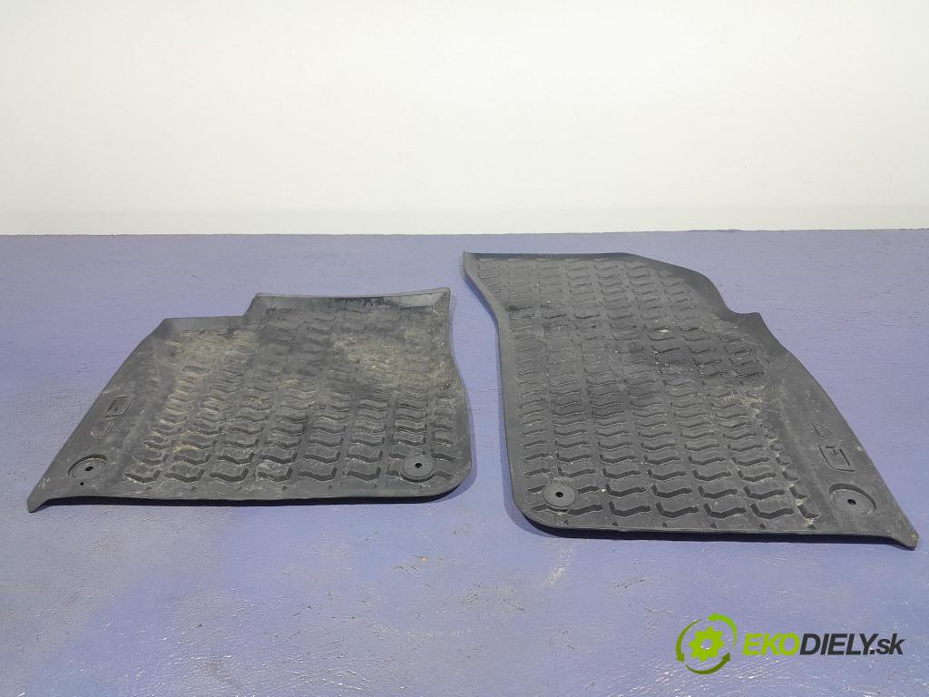 Audi Q7 2018 koberec do auta 4M1061501