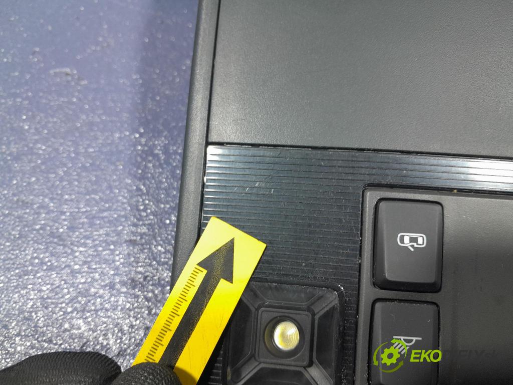 Skoda Kodiaq 2020 Svietidlá: Vnútri: 3V0868837E